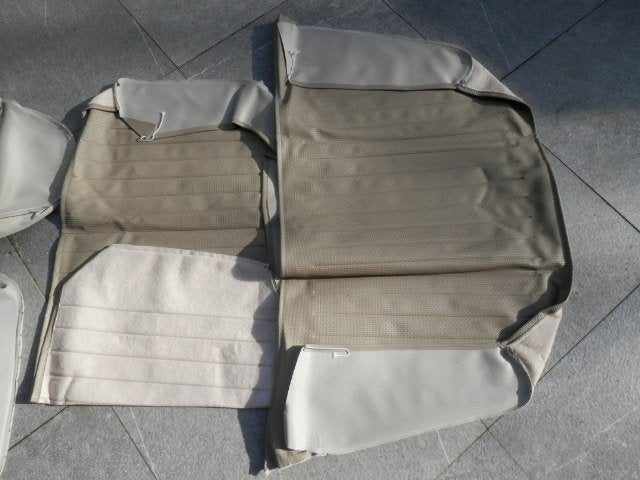 Stoel- en achterbankbekleding VW Kever 1303 Cabrio, beige., Ophalen of Verzenden, Nieuw, Oldtimer onderdelen