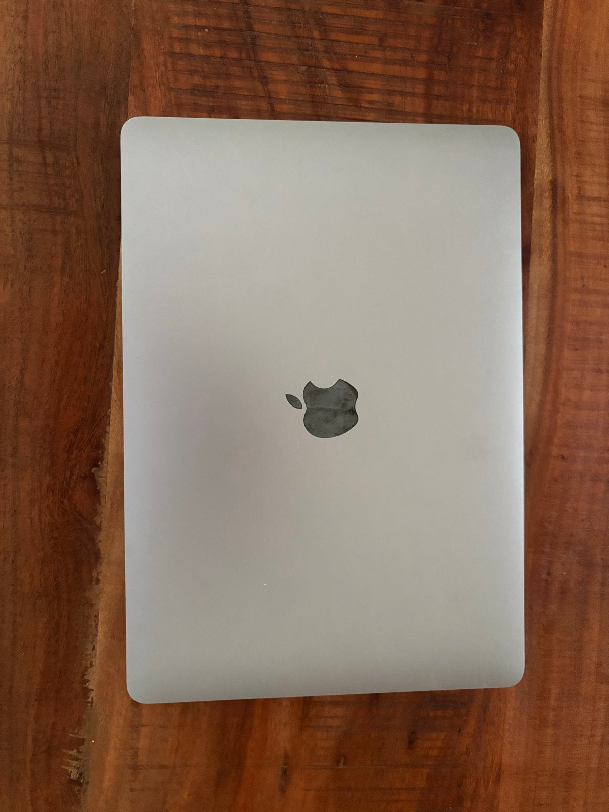 Foto 2 van Apple MacBook Air 256GB (2020) - Zo goed als nieuw