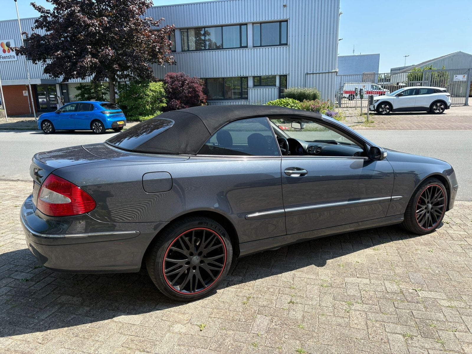 Mercedes-Benz CLK 1.8 Clk200 Kompr Cabriolet AUT 2009 Grijs, Auto's, Achterwielaandrijving, Zwart, Cabriolet, 4 stoelen