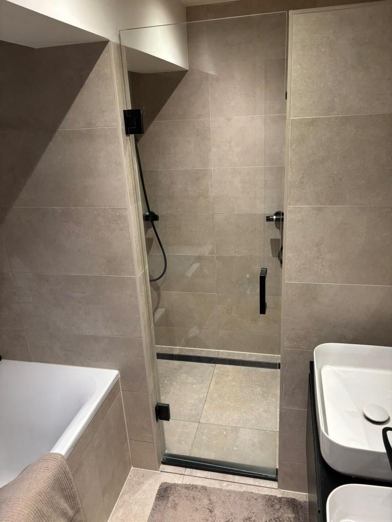 Complete Profielloze Nisdeur (douchedeur) 60x200cm Zwart Mat, Doe-het-zelf en Verbouw, Sanitair, Ophalen, Nieuw, Glas, Douche