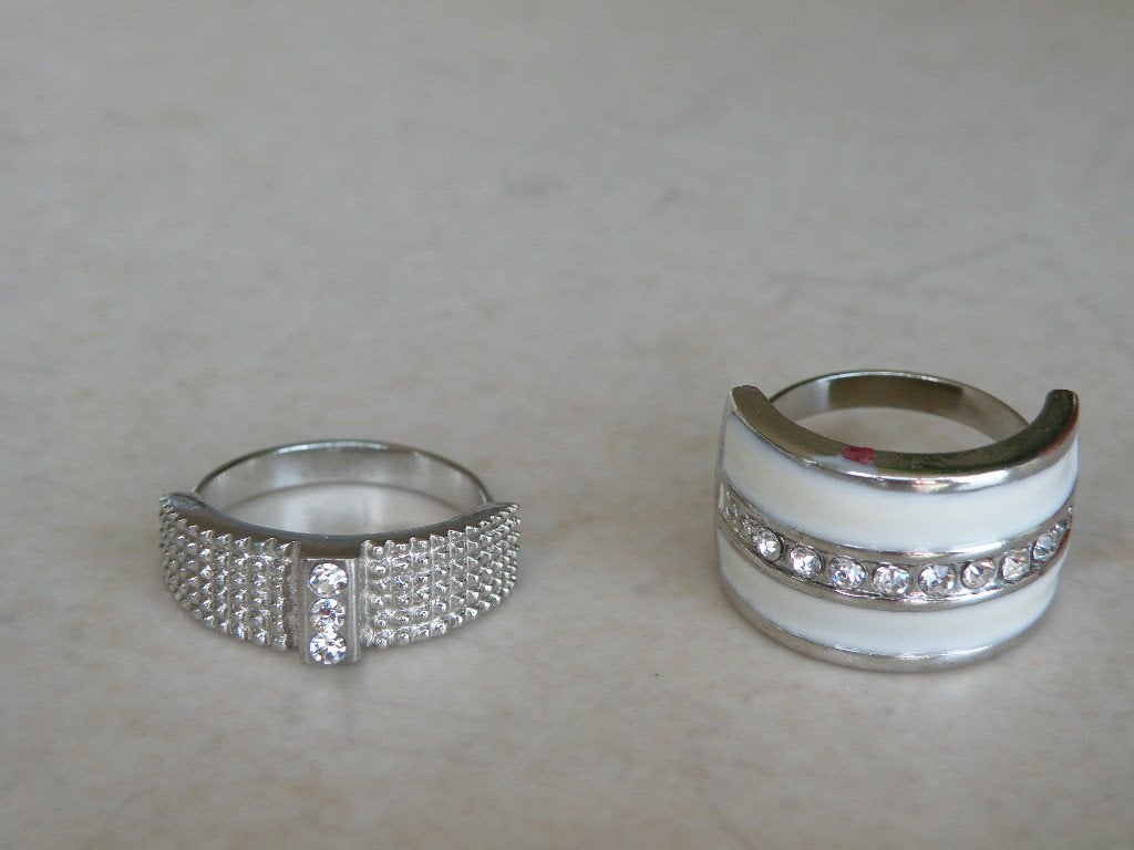 Ringen, 2 stuks., Sieraden, Tassen en Uiterlijk, Ringen, Overige materialen, Overige kleuren, Ophalen of Verzenden, Zo goed als nieuw