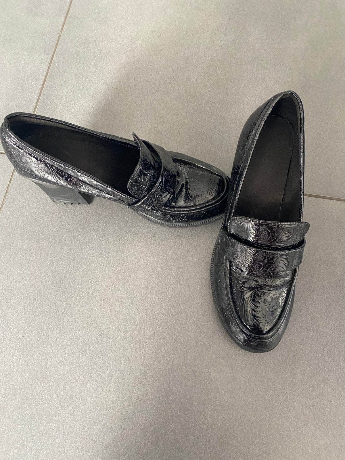 Zwarte schoenen, Kleding | Dames, Schoenen, Ophalen of Verzenden, Zo goed als nieuw, Zwart