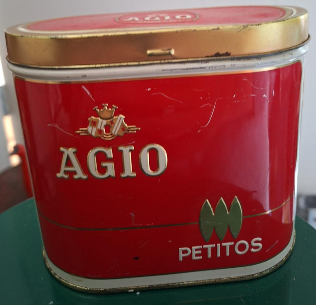 Agio petitos sigarenblikje, jaren 60/70., Verzamelen, Blikken, Ophalen of Verzenden, Gebruikt, Overige
