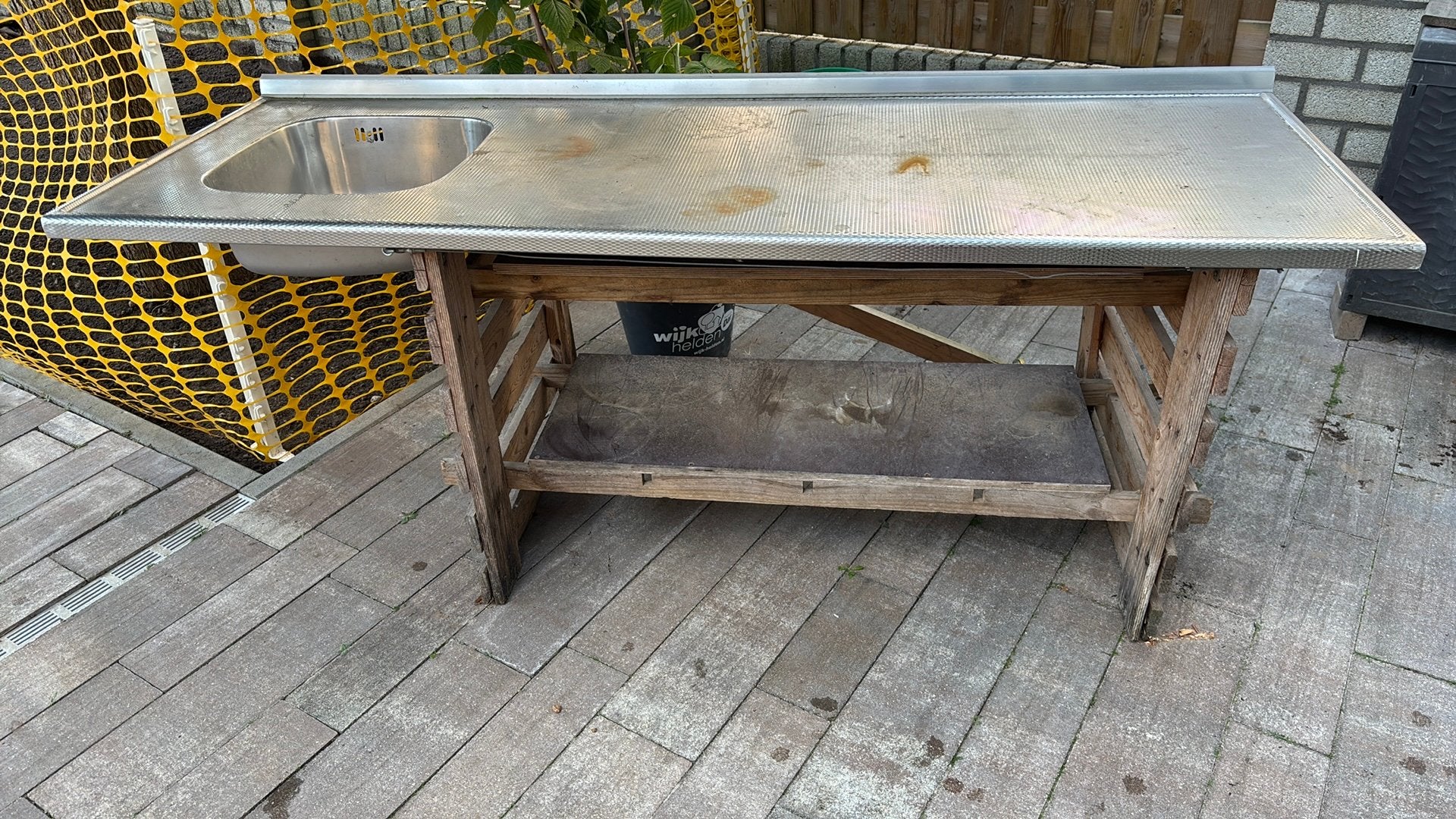 Buitenkeuken, Ophalen, Gebruikt