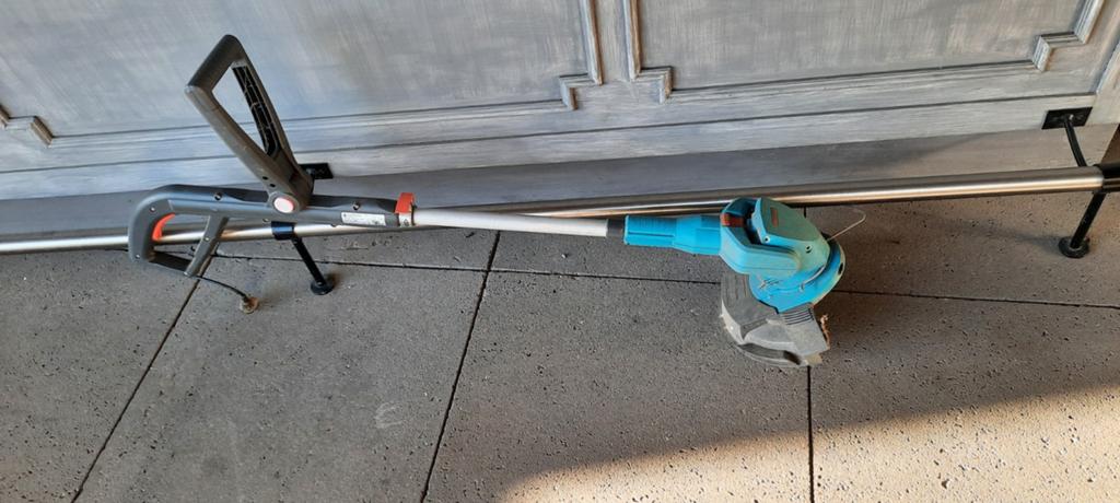Grastrimmer Gardena, Ophalen, Gebruikt, Elektrisch