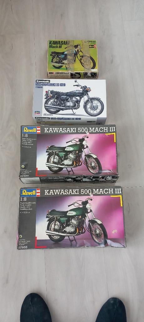 KAWASAKI H-1 500 Mach III (bouwmodellen), Ophalen of Verzenden, Nieuw, Groter dan 1:32