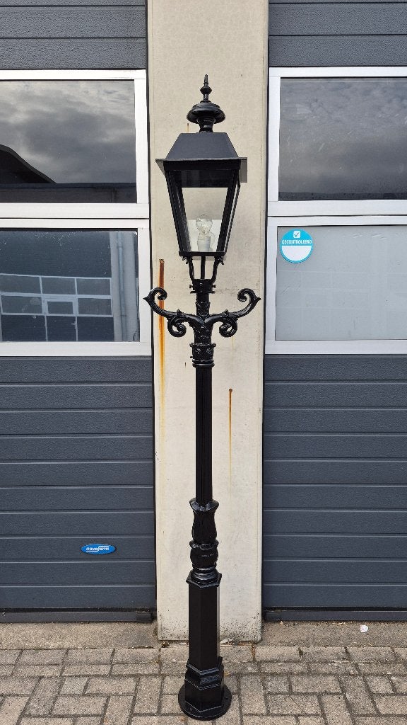 Gietijzeren Lantaarnpaal 2.40 Meter, Ophalen, Staande lamp, 50 tot 250 watt, Waterbestendig