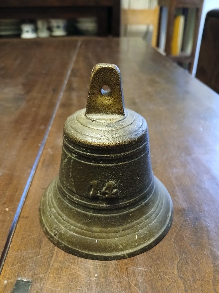 Antieke bronzen bel met nummer 14,h10xd9,5, Antiek en Kunst, Antiek | Koper en Brons, Ophalen of Verzenden, Koper