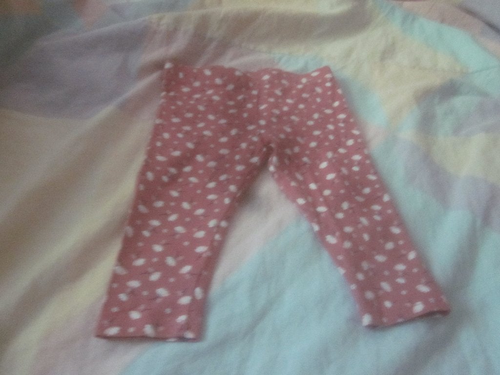 Nieuw oudroze/roze/wit ea broekje met bloemetjes Obaibi 68, Kinderen en Baby's, Babykleding | Maat 68, Broekje, Meisje, Nieuw