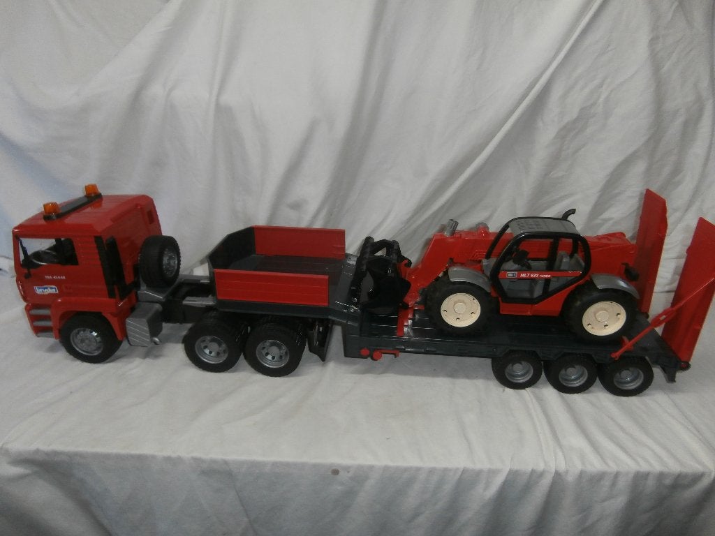 Bruder MAN TGA met oplegger en Manitou MTL 633 Turbo, Ophalen, Zo goed als nieuw