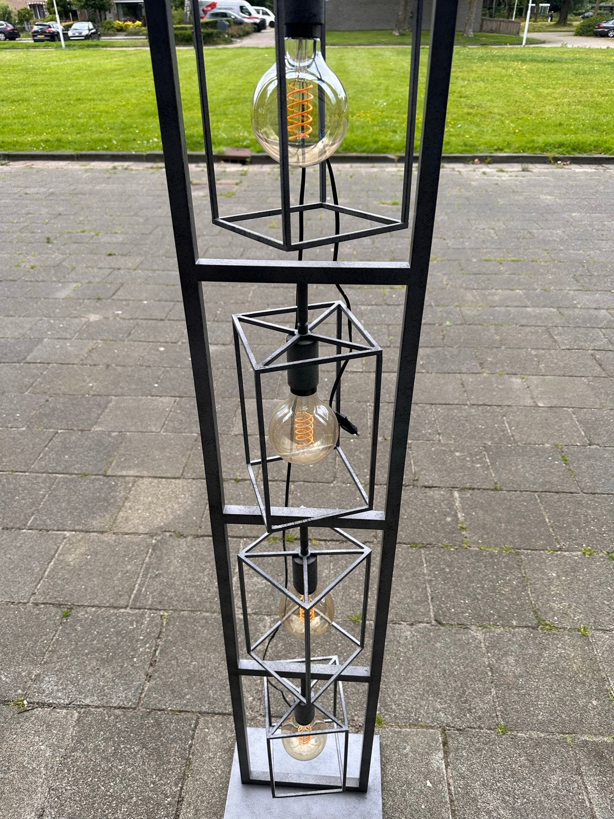 Loods 5 industriele lamp met Philips Hue, Ophalen, Zo goed als nieuw, Metaal, 150 tot 200 cm