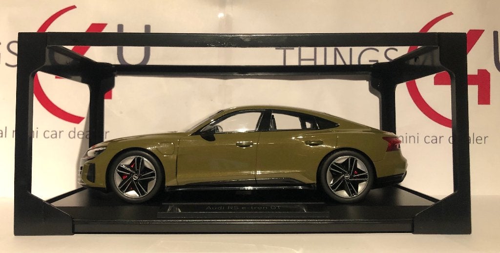 Norev 1:18 Audi RS e-tron GT 2021 olijfgroen nieuw in doos, Ophalen of Verzenden, Nieuw, Auto, Norev