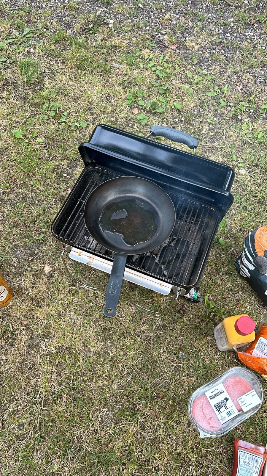Weber Way To Go Houtskoolbarbecue - Zeer nette staat, Ophalen, Gebruikt