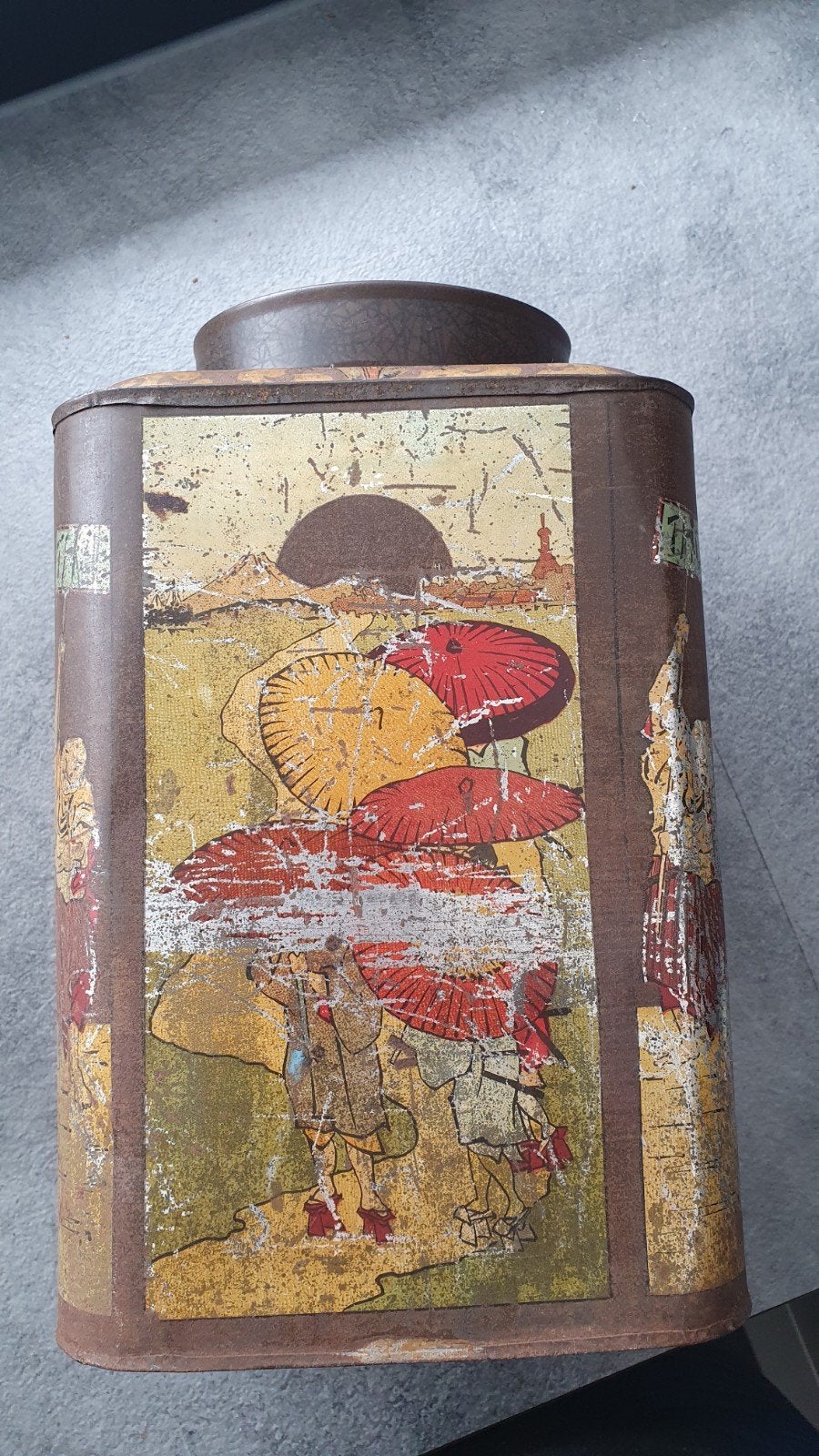 Antieke Chinese Theebus, Ophalen of Verzenden
