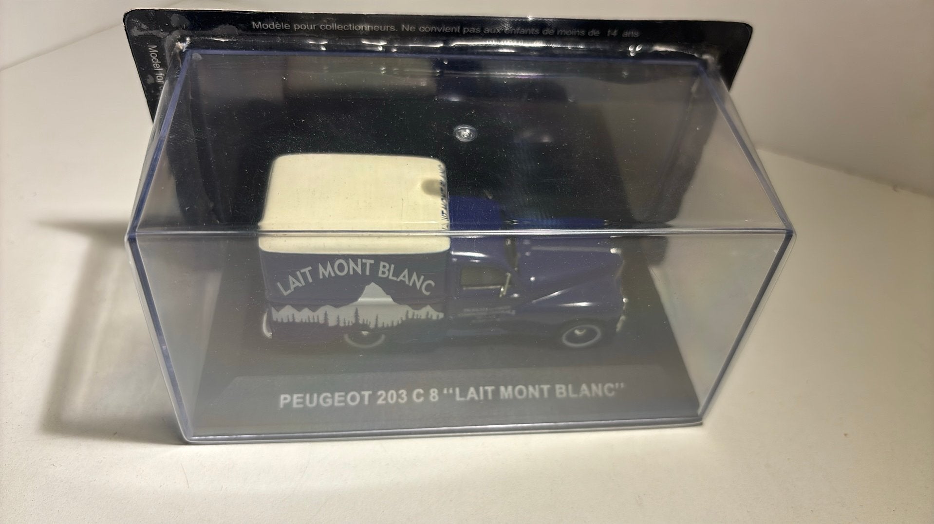 Peugeot 203 c8 lait mont black altaya 1.43, Overige merken, Auto, Ophalen of Verzenden, A