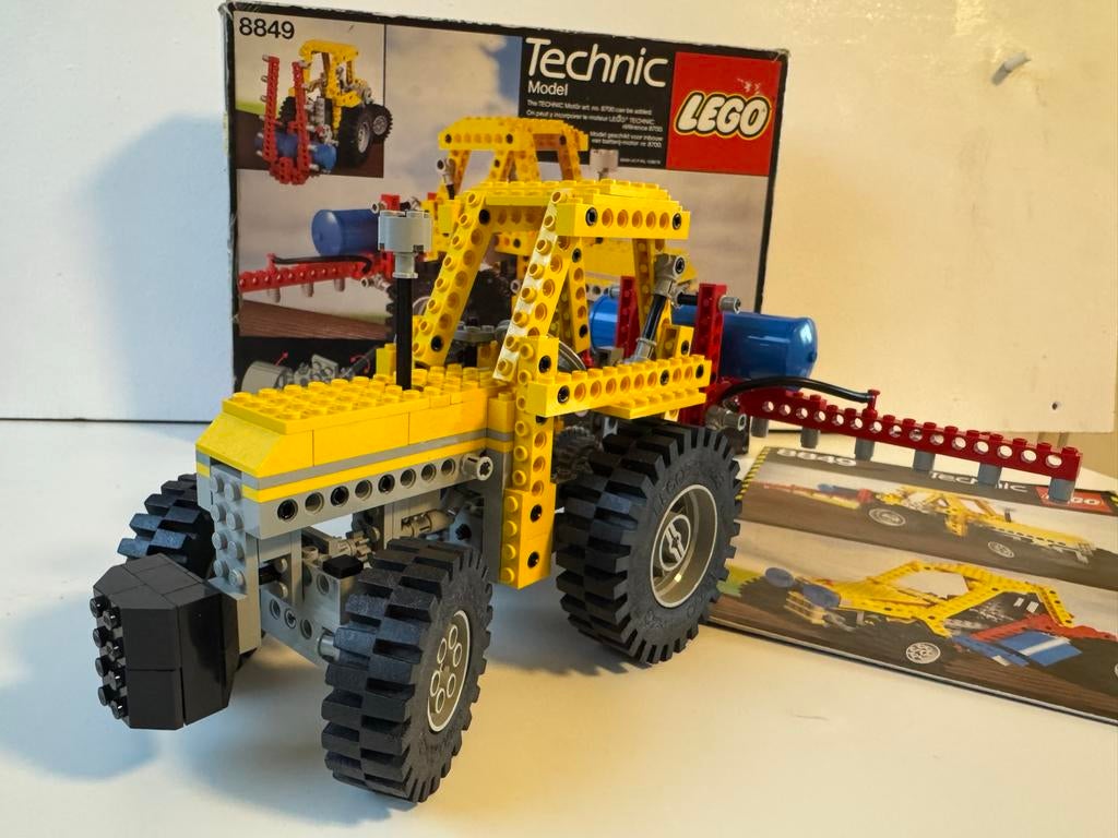 Lego Technic 8849 Tractor - Vintage set, Lego, Ophalen of Verzenden, Zo goed als nieuw, Complete set