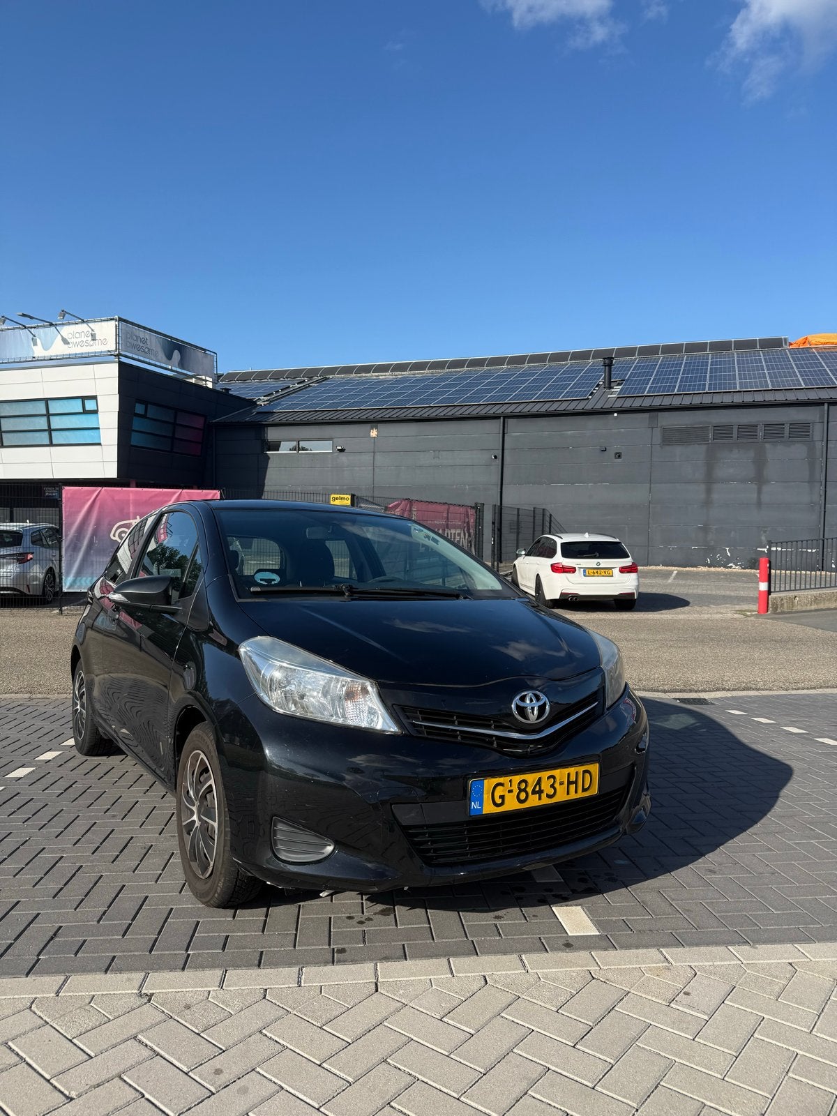 Toyota Yaris 1.0 Vvt-i 3-DRS 2012 Zwart, Auto's, Zwart, 960 kg, Handgeschakeld, Particulier