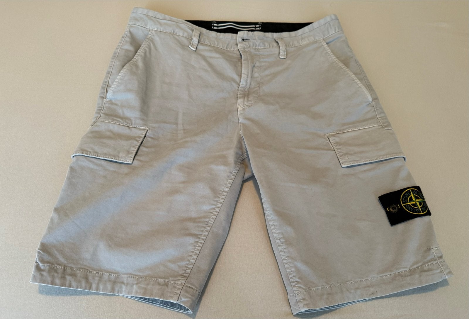 Stone Island Cargo Short - Maat 30, Ophalen of Verzenden, Gedragen, Maat 46 (S) of kleiner, Grijs