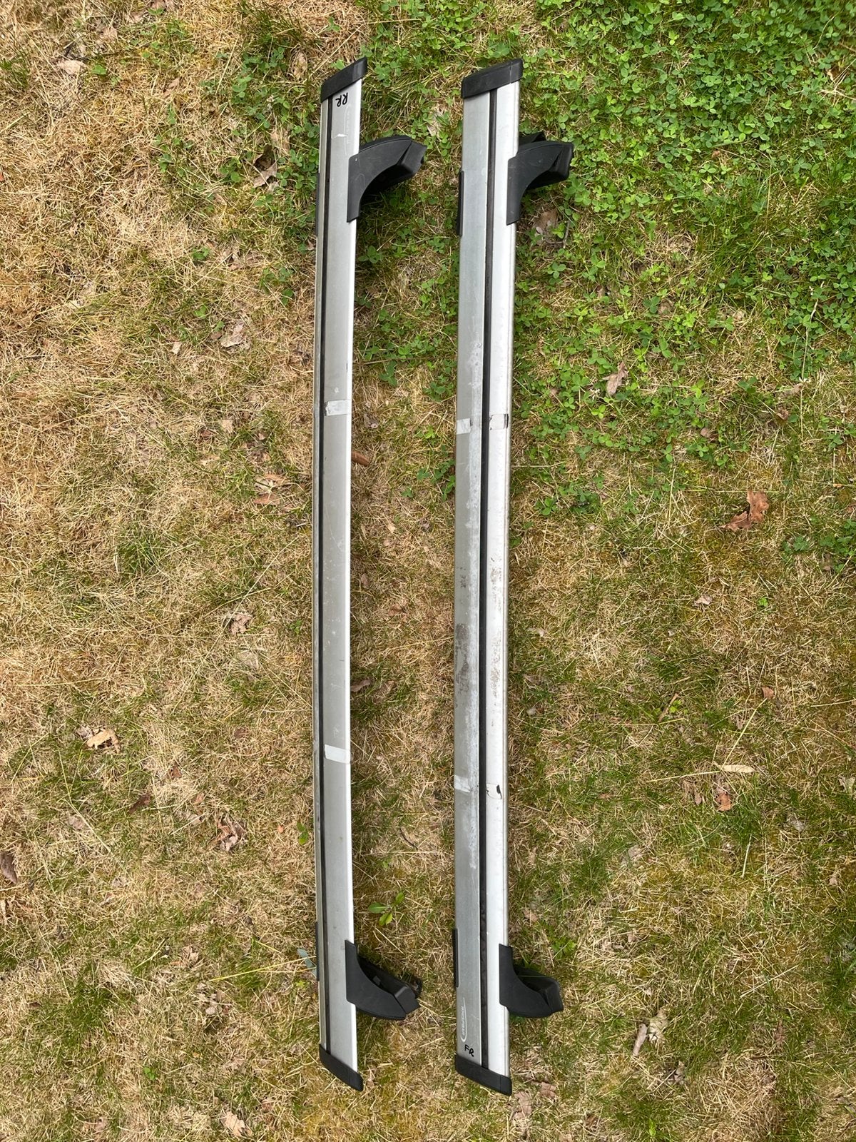 Yakima / Whispbar PRS17 aluminium dakdragers, Ophalen, Gebruikt
