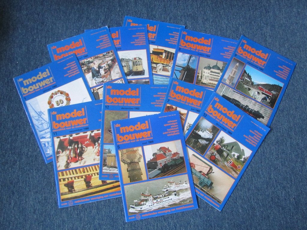10 Modelbouwbladen uit de jaren 80/90, Ophalen of Verzenden, Groter dan 1:32