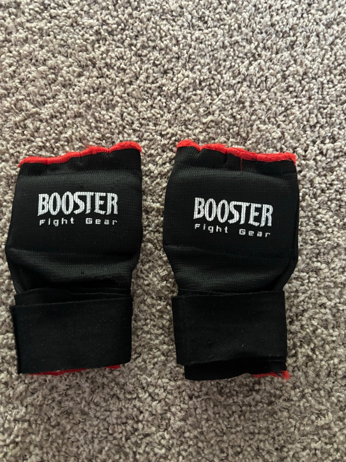 Booster Fight Gear Boksbinnenhandschoenen - Zwart/Rood, Sport en Fitness, Ophalen of Verzenden, Zo goed als nieuw, Boksbinnenhandschoenen