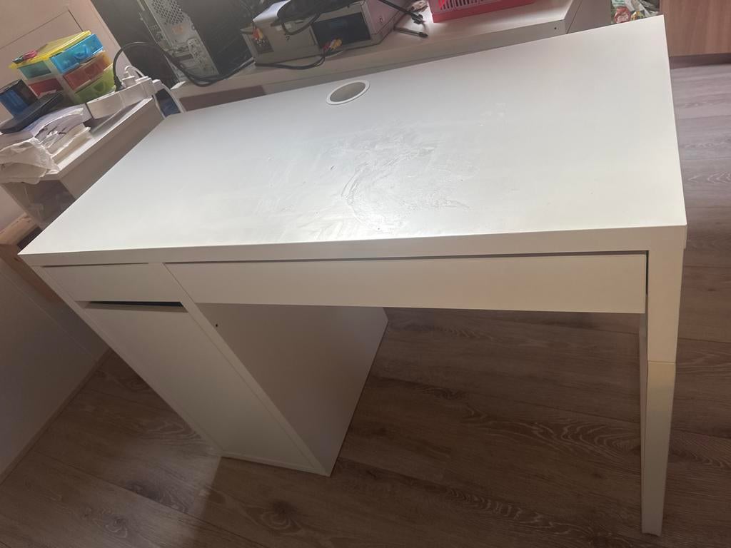 Wit bureau met lades, Huis en Inrichting, Bureaus, Ophalen, Gebruikt, Overige merken, Computerbureau