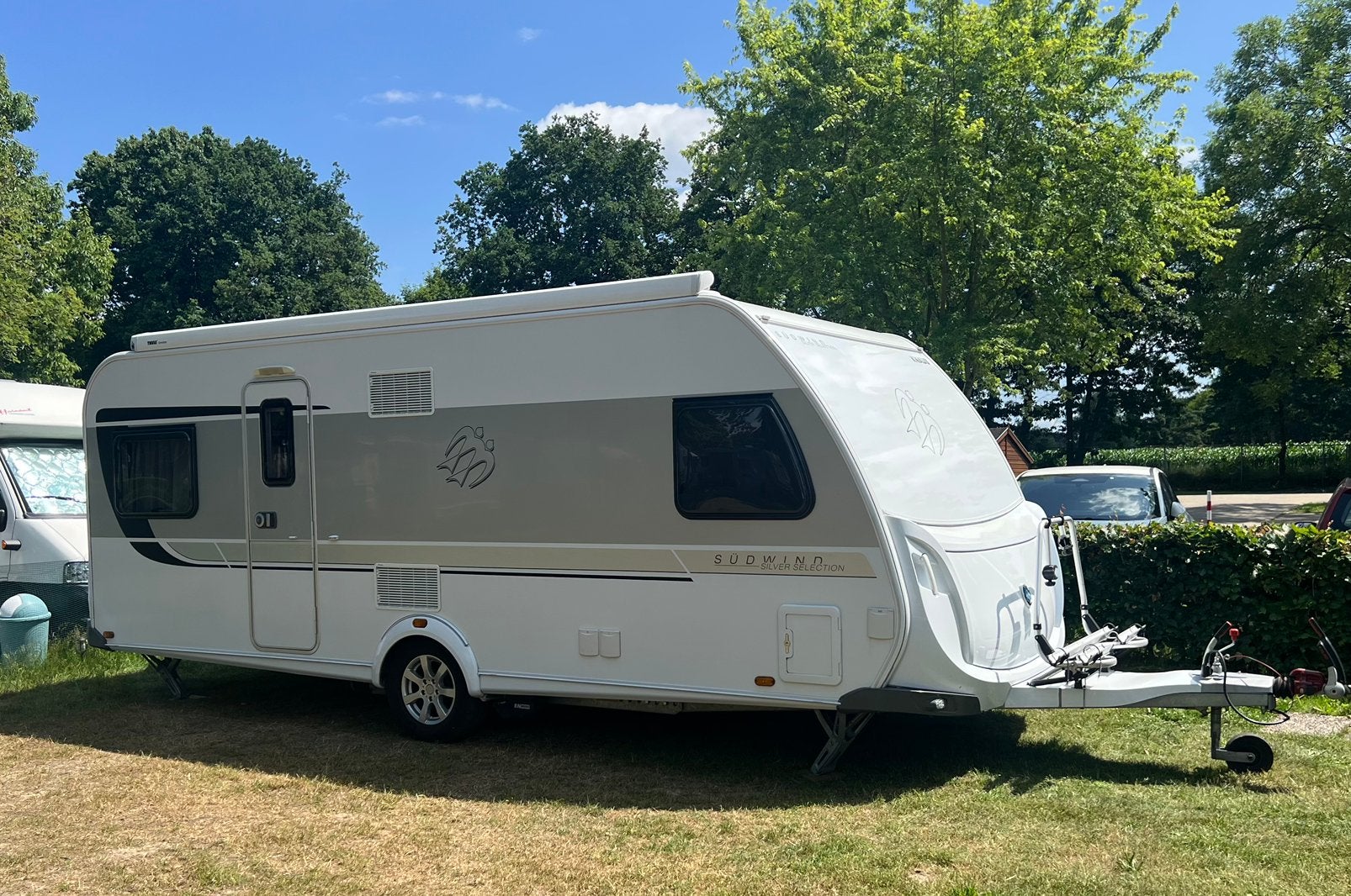 Knaus Südwind 590 FUS  | Vloerverwarming | Mover | Voortent|, Caravans en Kamperen, Rondzit, Knaus, 1250 - 1500 kg, Tot en met 4