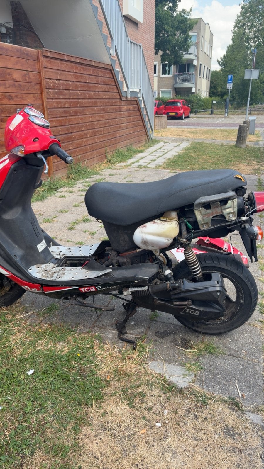 Tgb scooter 2 t, Gebruikt, Benzine, Ophalen, Overige merken