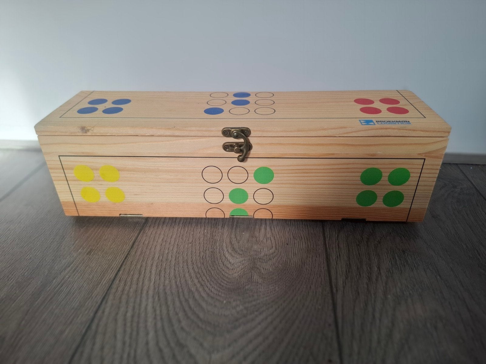 Compleet houten Mens Erger Je Niet spel, Drie of vier spelers, Ophalen of Verzenden, Nieuw