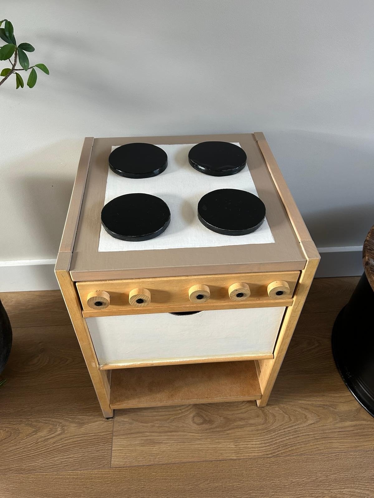 Houten speelkeuken met 4 kookplaten en oven, Ophalen of Verzenden, Gebruikt, Hout, Speelkeuken
