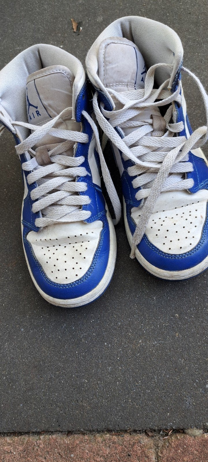 Jordan Air sneakers maat 35.5, Gebruikt, Jongen of Meisje, Schoenen, Ophalen of Verzenden