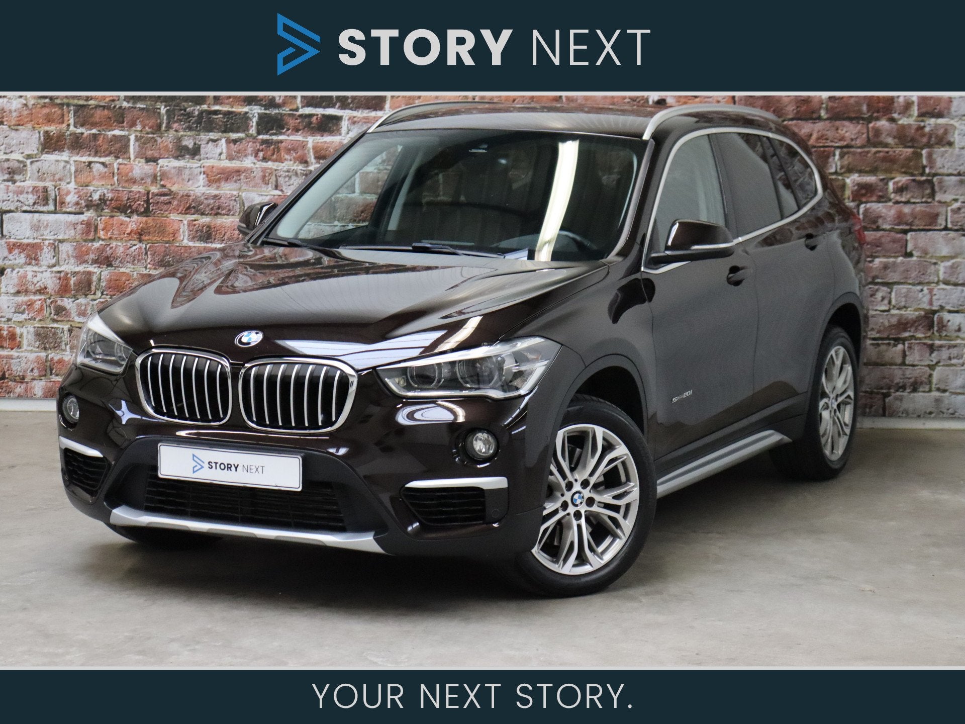 BMW X1 sDrive20i High Executive xLine Automaat / Navigatiesy, Auto's, Euro 6, Bruin, Automatische klimaatregeling, 1455 kg