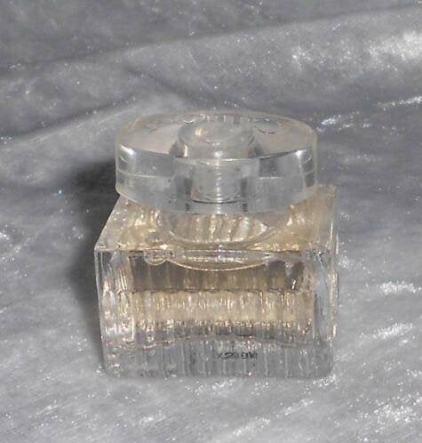 Luxe parfum mini - Chloe, Ophalen of Verzenden, Zo goed als nieuw, Miniatuur, Gevuld
