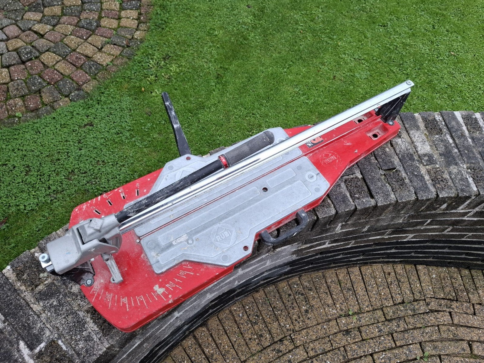 Rubi TQ75 tegelsnijder - zonder koffer/geleider, Ophalen, Gebruikt