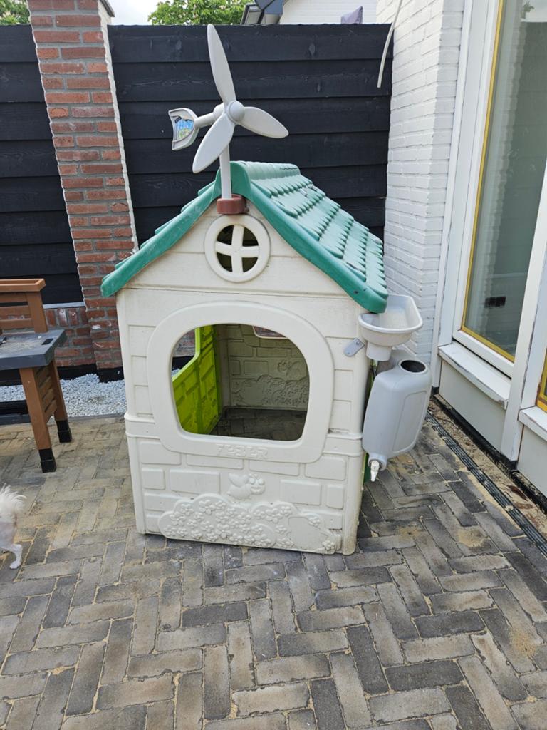 Leuk speelhuisje voor urenlang speelplezier!, Ophalen