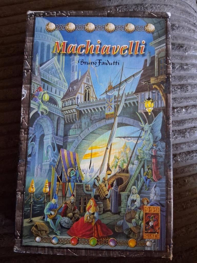 Machiavelli - 999 Games, Ophalen of Verzenden, Zo goed als nieuw