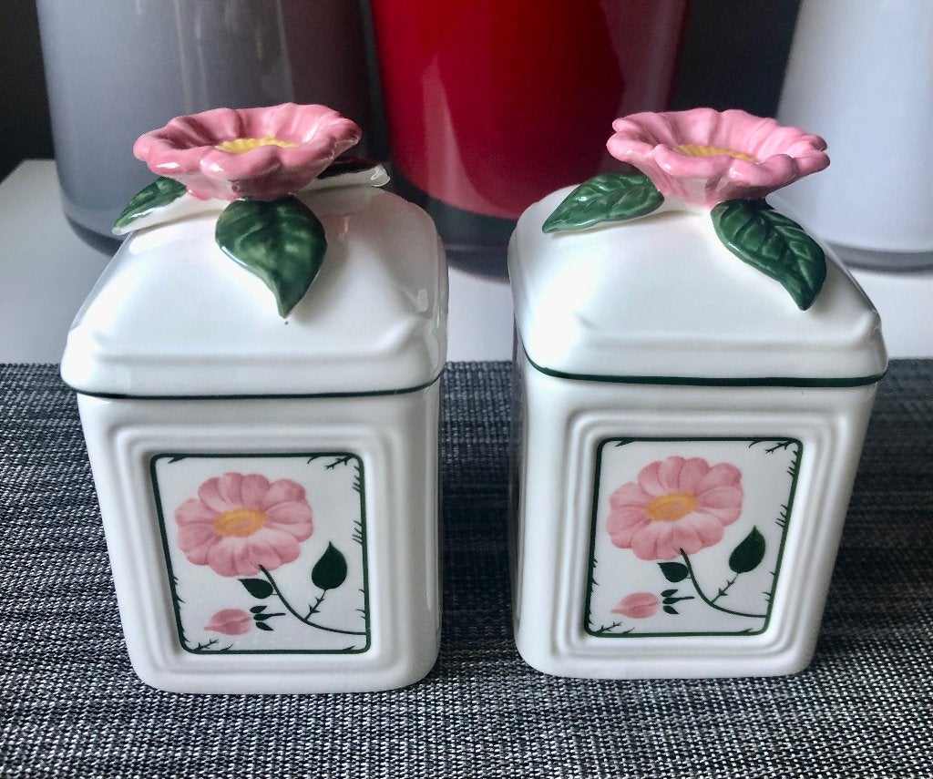 Villeroy & Boch Wild Rose Charms x 2, Huis en Inrichting, Keuken | Servies, Nieuw, Ophalen of Verzenden, Overige stijlen, Porselein