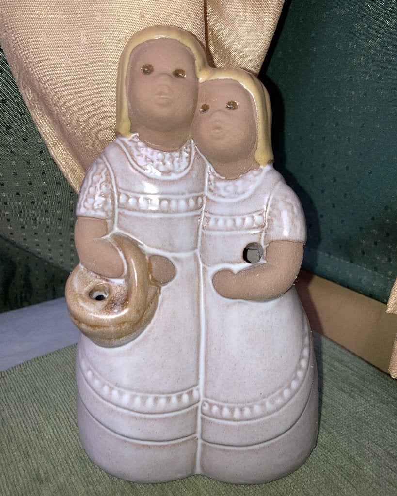JIE Gantofta beeldje Zweden Edit Risberg Mia Och Pia, Antiek en Kunst, Ophalen