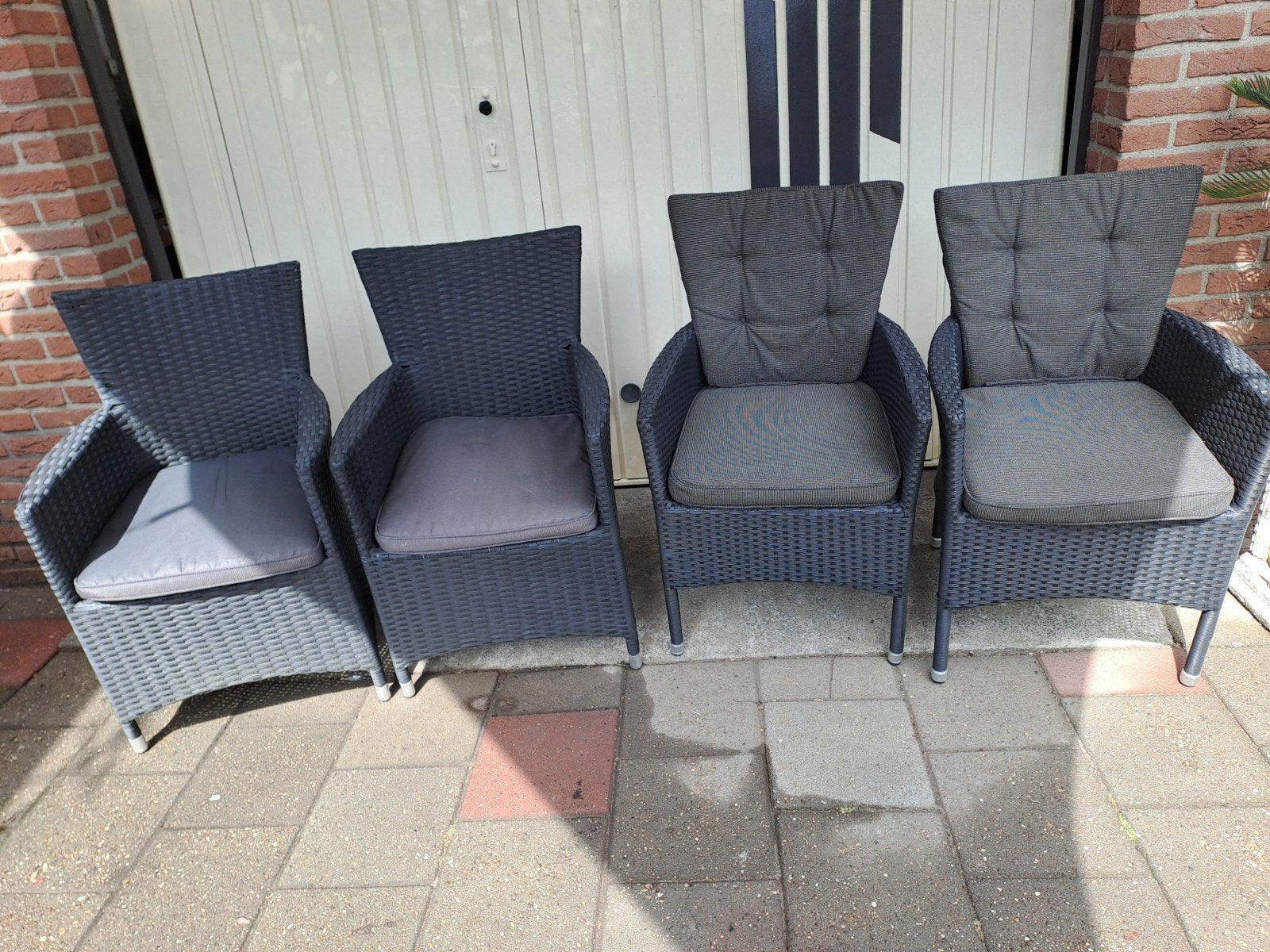 4 Tuinstoelen kleur antraciet., Ophalen, Kunststof, Zo goed als nieuw, Stoel