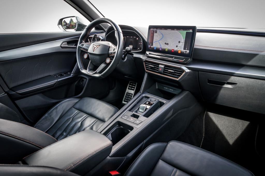 CUPRA Formentor 2.0 TSi 310 Pk 4DRIVE | Panoramadak | Adapt., Auto's, Cupra, Adaptive Cruise Control, 4 cilinders, Zwart, Leder