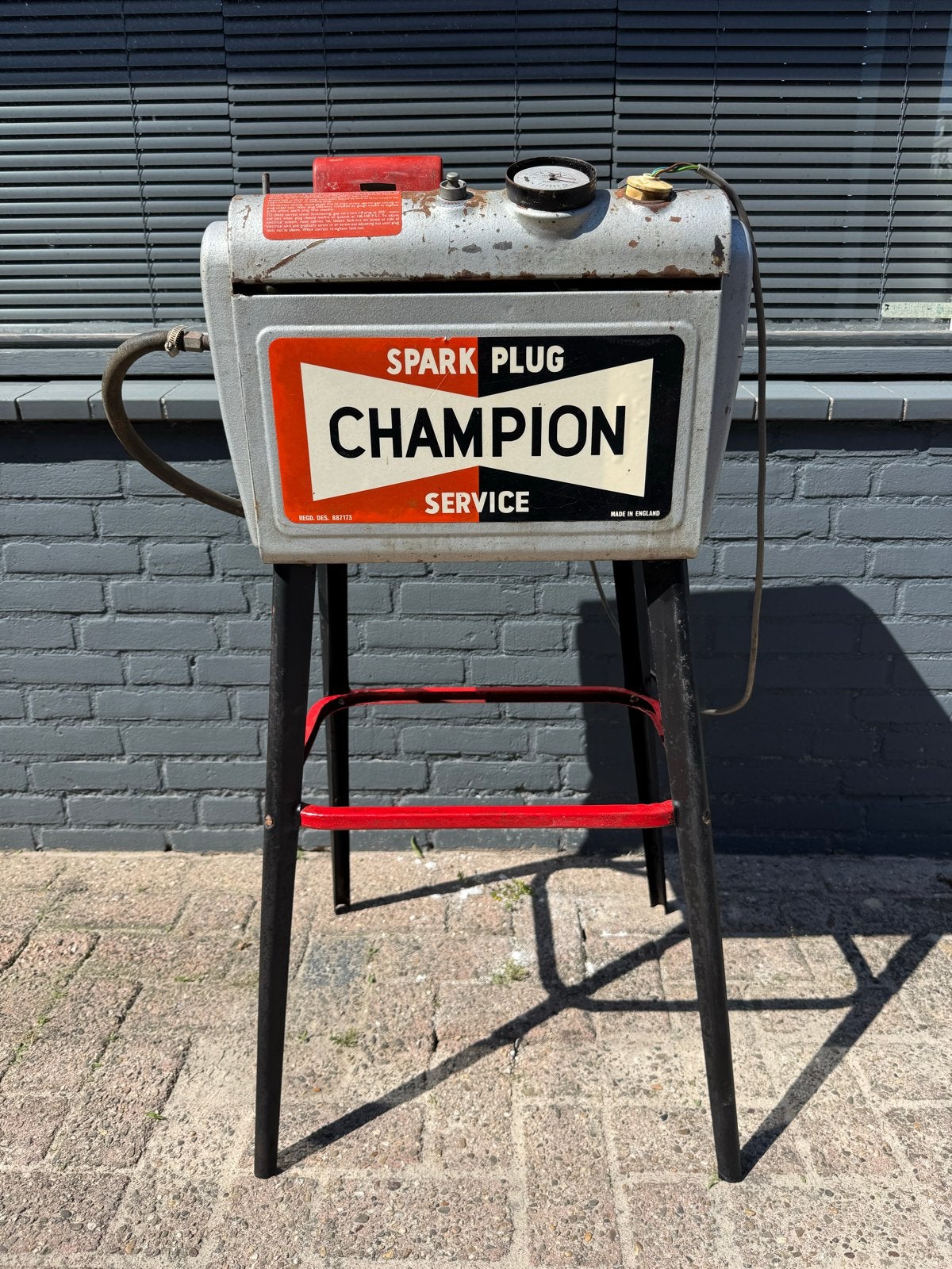 Vintage Champion Bougie Service Station, Verzamelen, Merken en Reclamevoorwerpen, Gebruikt, Gebruiksvoorwerp, Ophalen