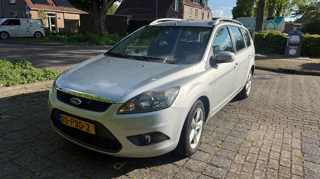Ford Focus 1.6 16V 100PK 2010 Grijs, Zwart, 4 cilinders, Origineel Nederlands, Particulier