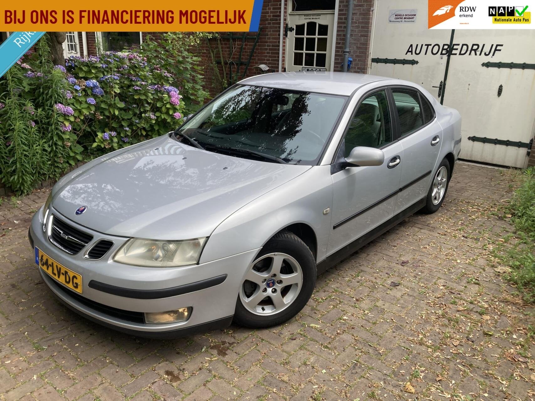 Saab 9-3 Sport Sedan 2.0 turbo Linear apk sep 2027 nieuw, Auto's, 1998 cc, Stof, Gebruikt, 4 cilinders