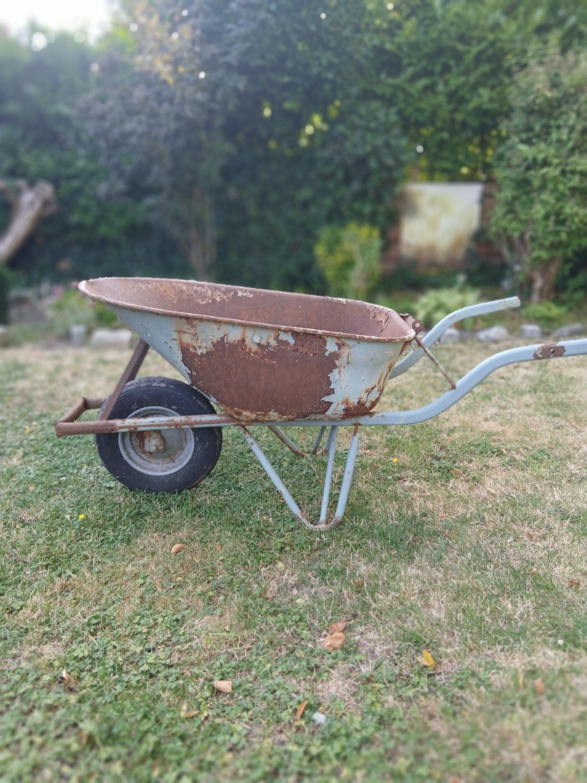Gratis kruiwagen., Tuin en Terras, Kruiwagens, Ophalen, Gebruikt