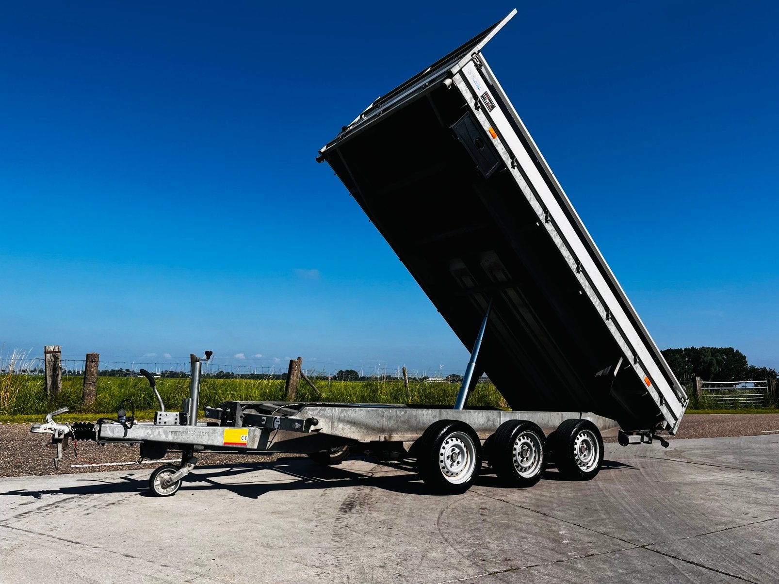 Hapert cobalt hm-3 elektrische kieper 400x200 3500kg tridem, Ophalen, Gebruikt