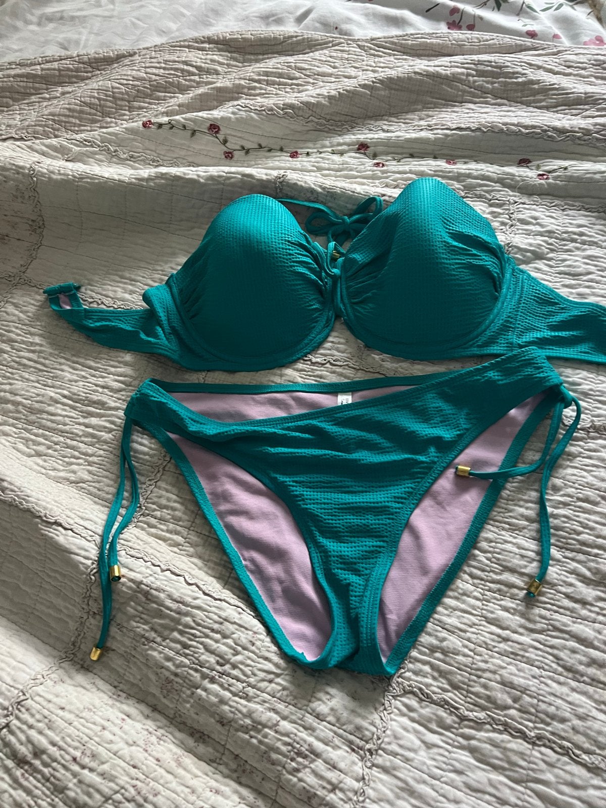 Prachtige Livera bikini - Maat 42F, Kleding | Dames, Ophalen of Verzenden, Zo goed als nieuw, Groen, Bikini