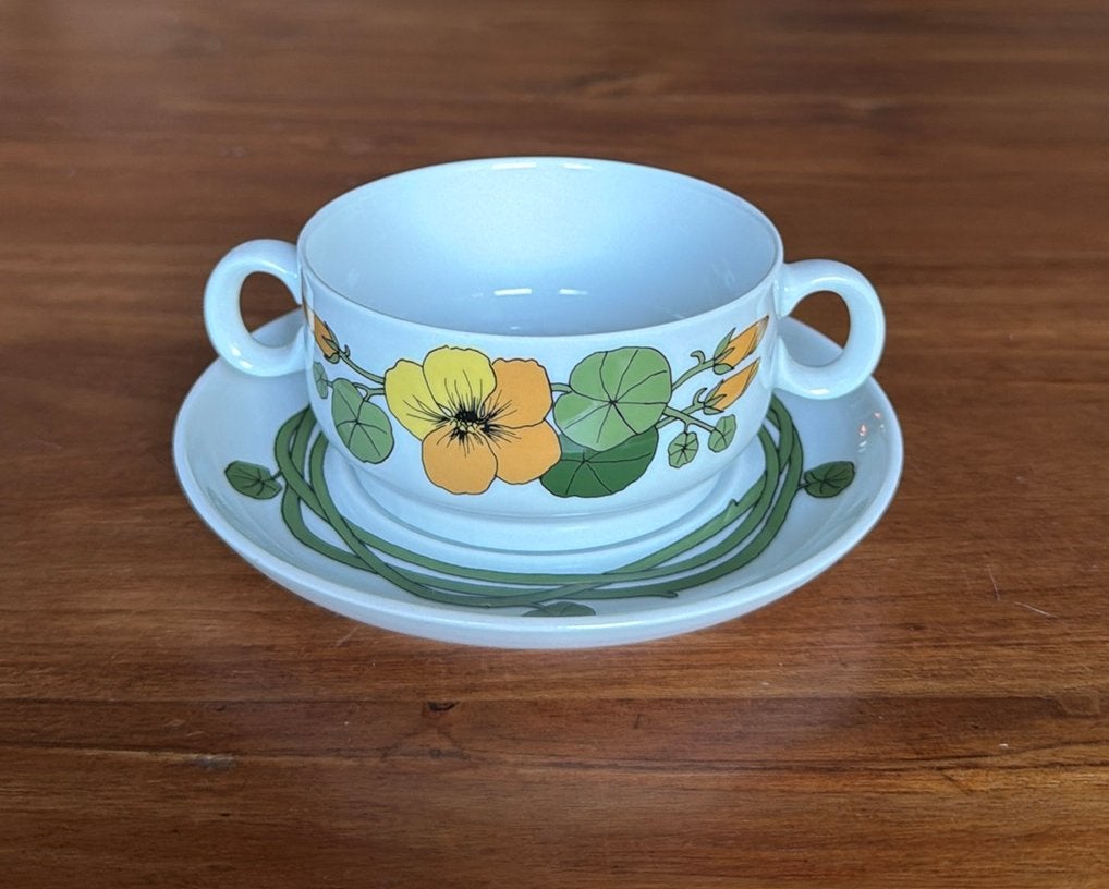 Thomas Scandic Flowers soepkom, Ophalen of Verzenden, Zo goed als nieuw, Kom(men), Overige stijlen