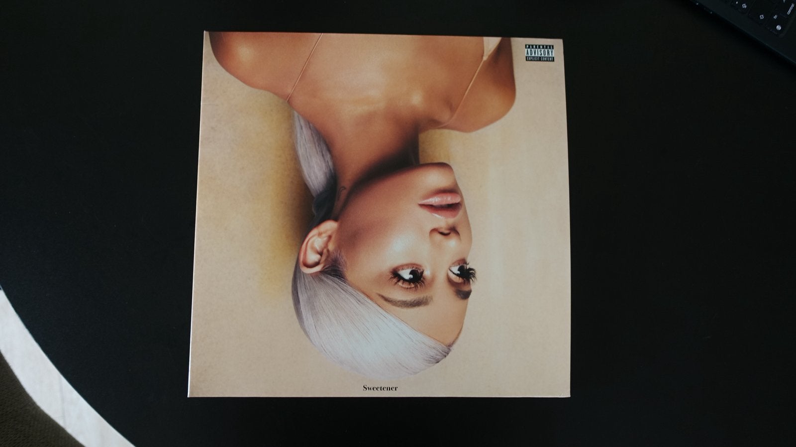 Ariana Grande Vinyl 2 disc LP Sweetener, Cd's en Dvd's, Ophalen of Verzenden, Zo goed als nieuw, LP