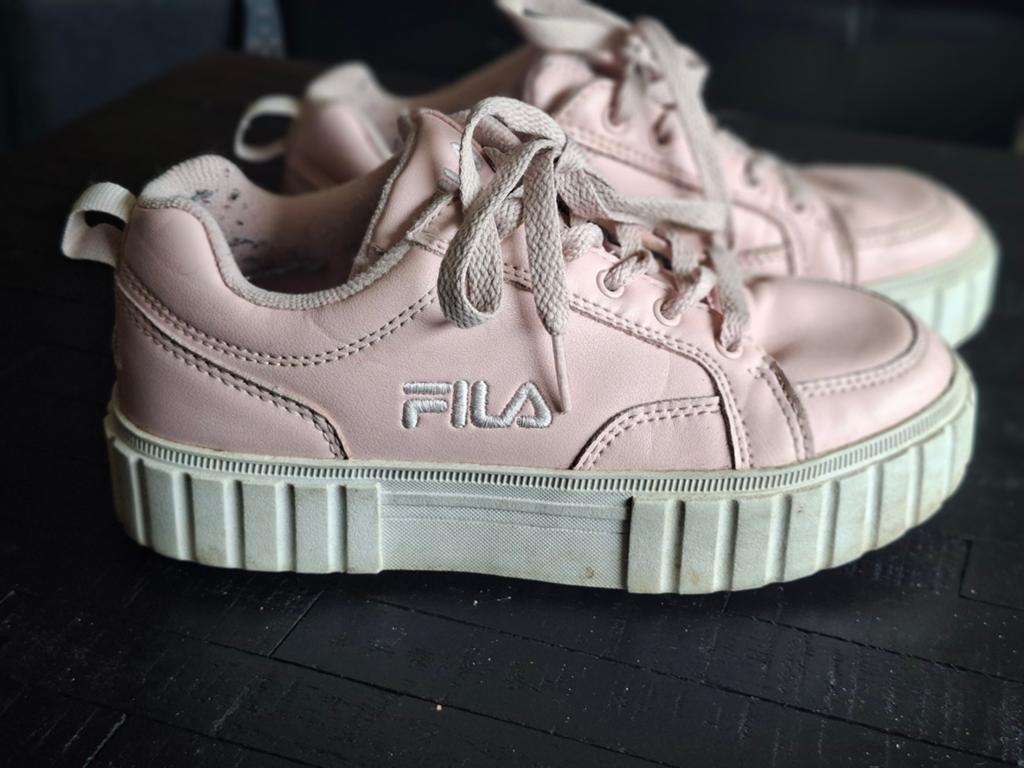 Fila roze gympies maat 34, Ophalen, Meisje, Sportschoenen, Gebruikt