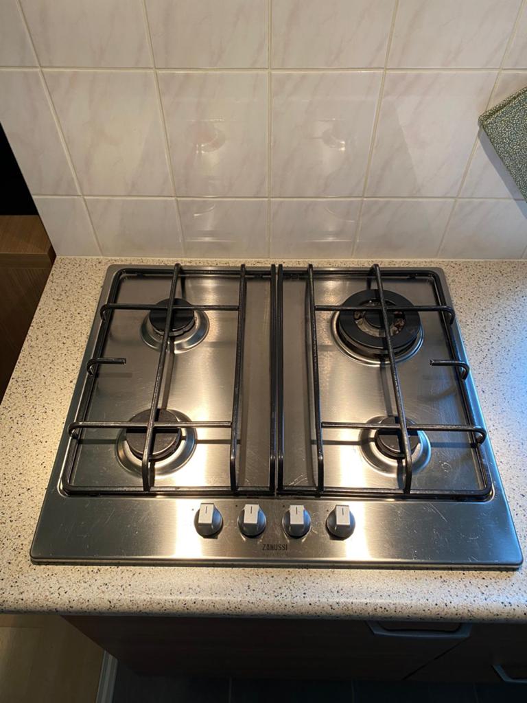 Gaskookplaat Zanussi ZGS 684 IX – 4 pits – Propaan gas, Ophalen, Minder dan 85 cm, 60 cm of meer, Zo goed als nieuw